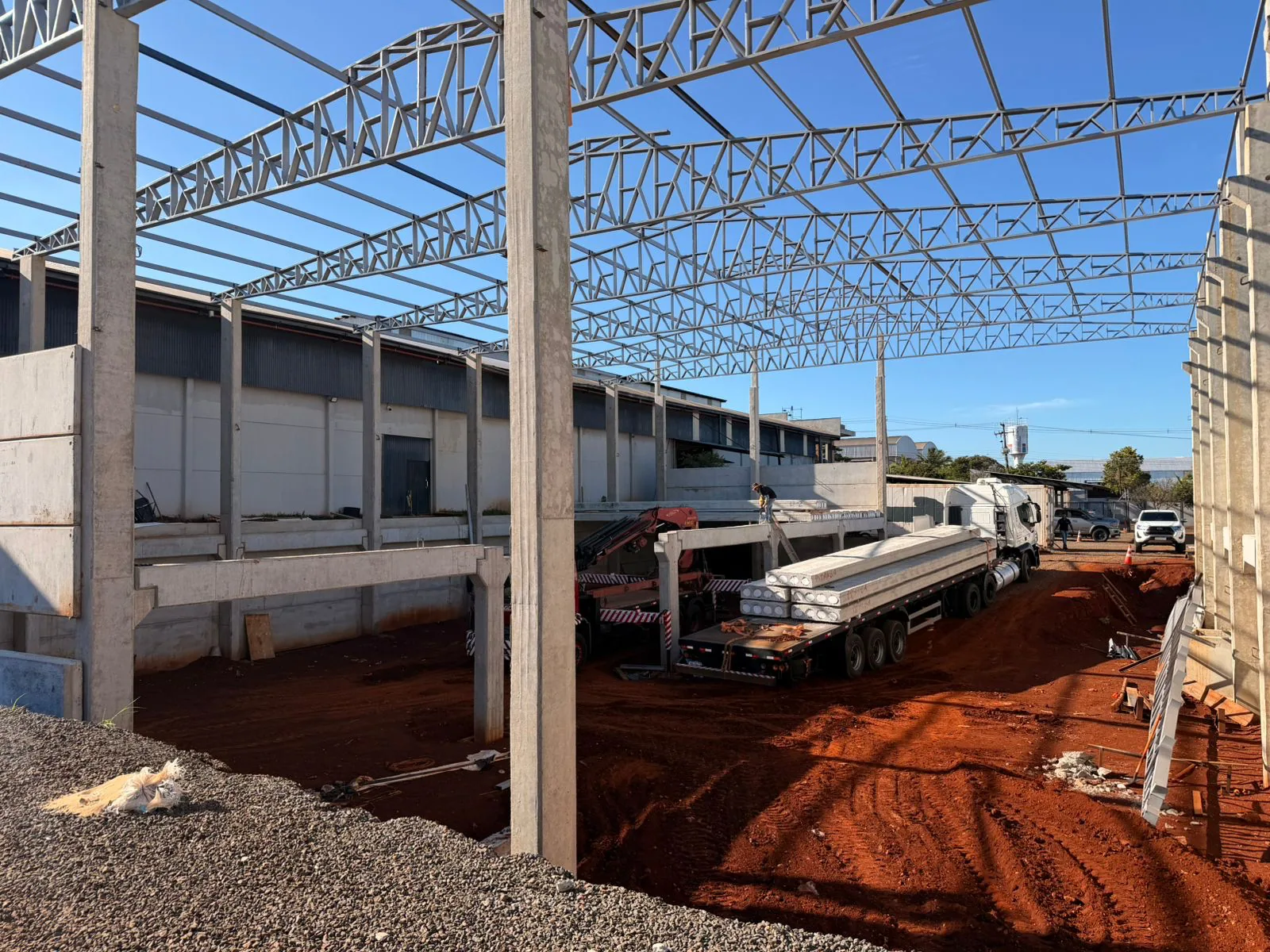 Estrutura pré-moldada em obra