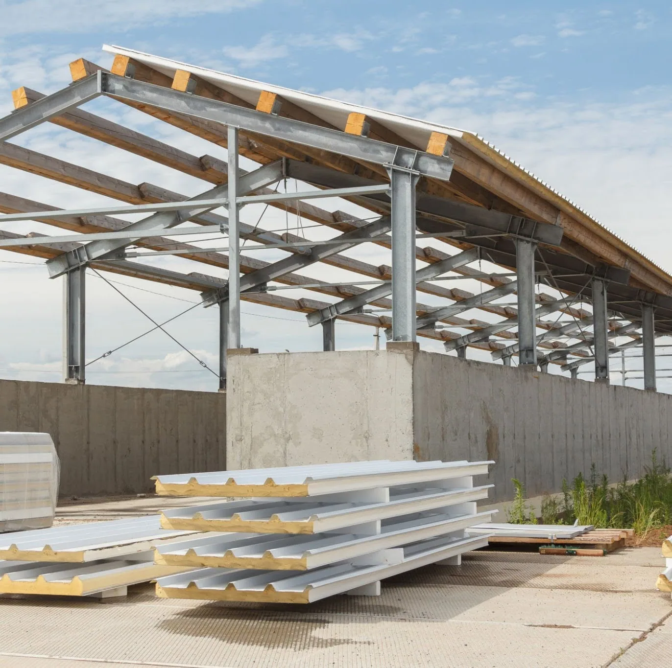 Estrutura pré-moldada com obra limpa